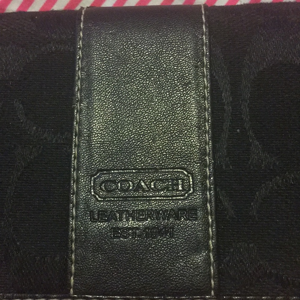 Authentic Coach Wallet - Picture 2 of 6